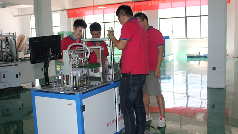 全自動(dòng)檢測(cè)設(shè)備