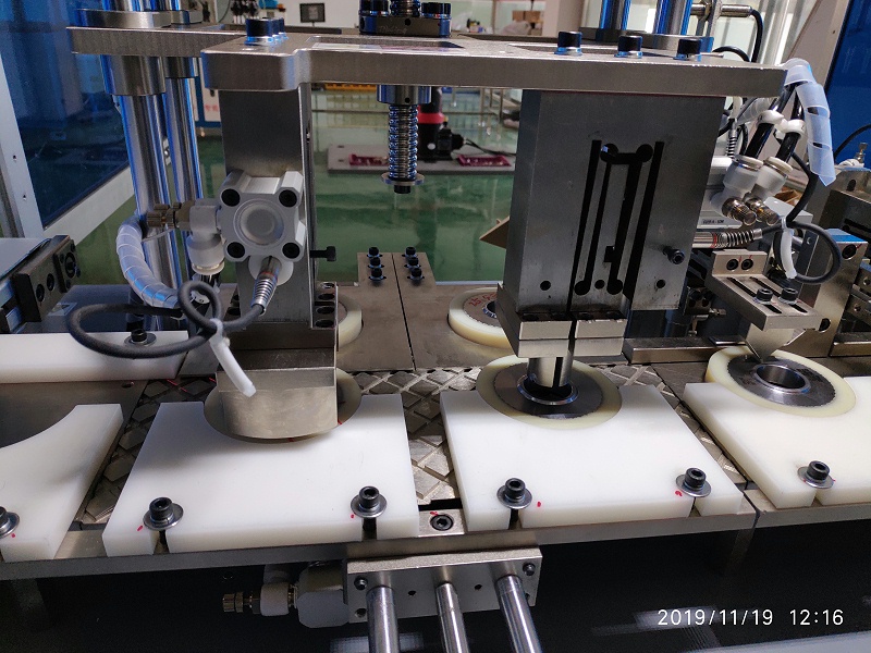 自動化檢測設(shè)備尺寸檢測